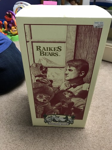 Raikes Bear Santa