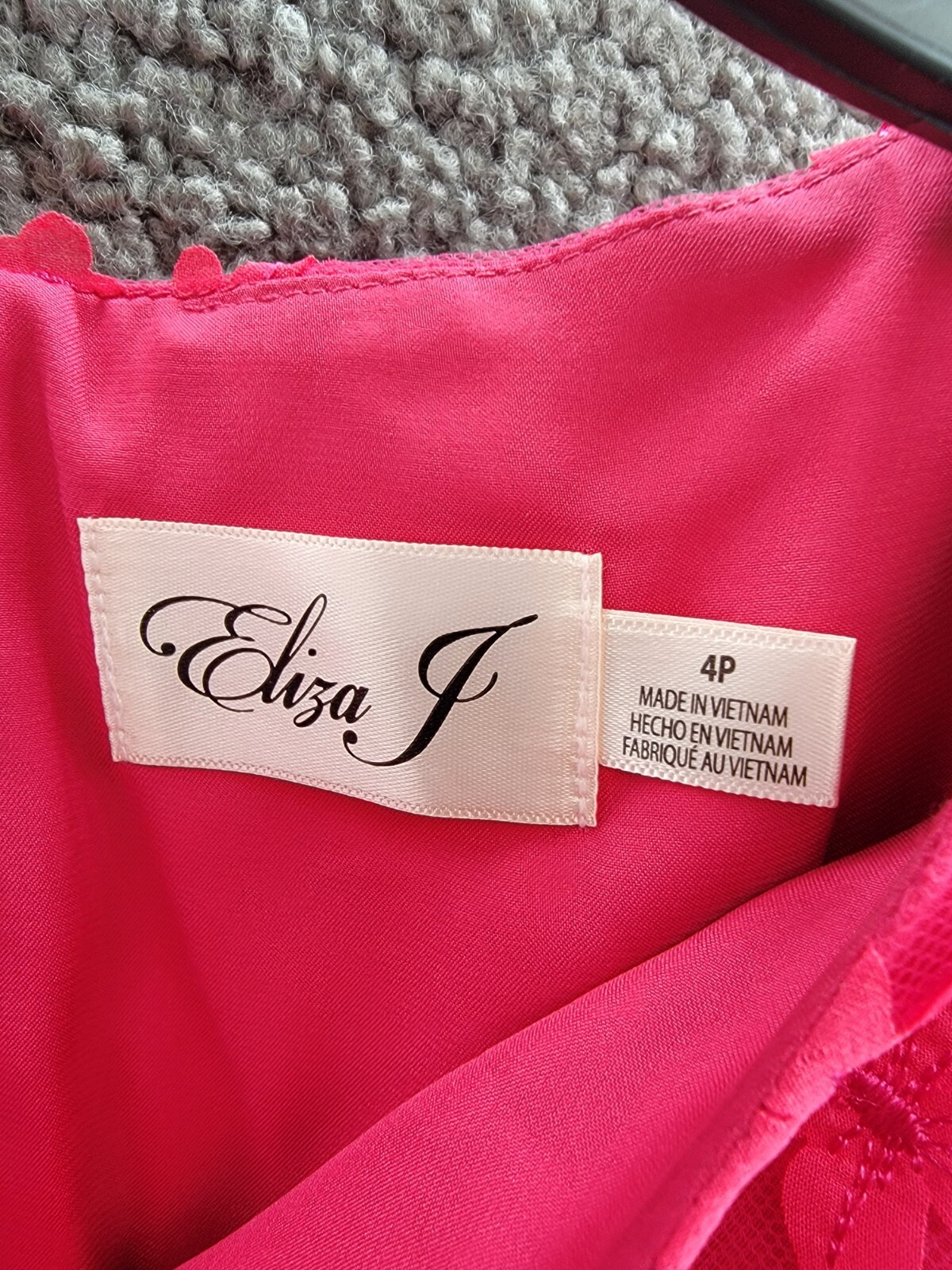 Eliza J Petite Puffed-Sleeve 3D-Floral Shift Dress Women's 4P Hot Pink Back Zip - Picture 9 of 17
