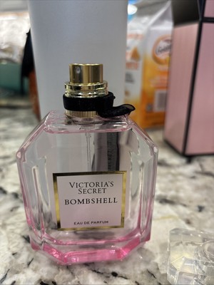 Victoria's Secret Bombshell Perfume Eau de Parfum 3.4oz 100ML
