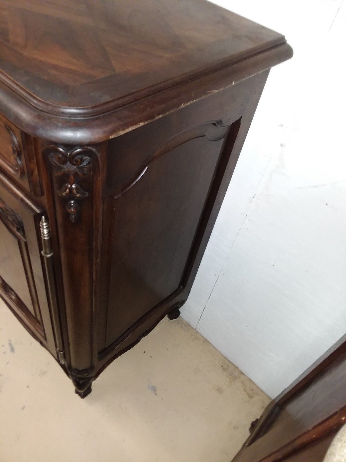 Antique Walnut French Louis XV style sideboard credenza enfilade provincial