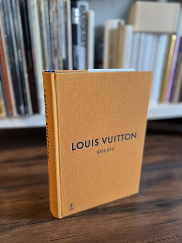 Louis Vuitton : The Complete Fashion Collections by Louise