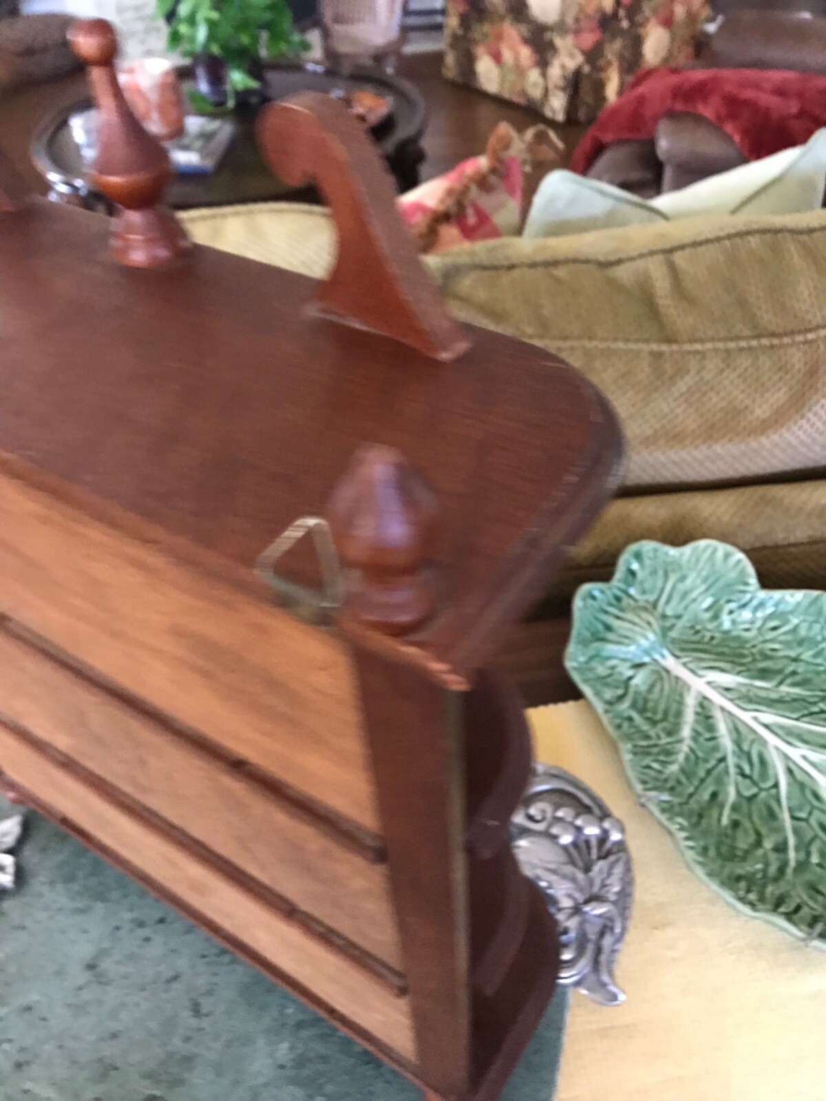 Vintage Table Top/Wall Hung Curio-Display Cabinet/3 Shelves/Wood w/Glass Door