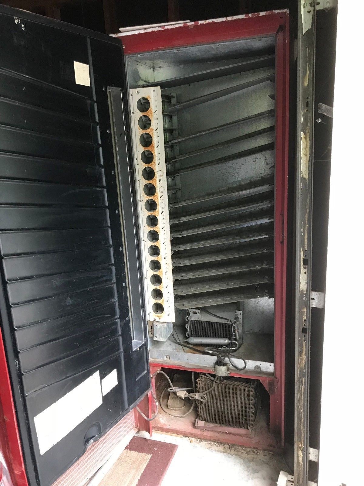 Antique - Vendo 126 Coke Vending Machine - $250 - Coca Cola