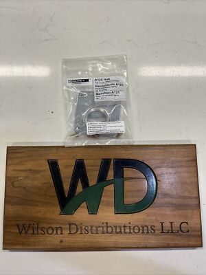 SQUARE D A125 HUB #03449 FOR 1-1/4 CONDUIT NEW