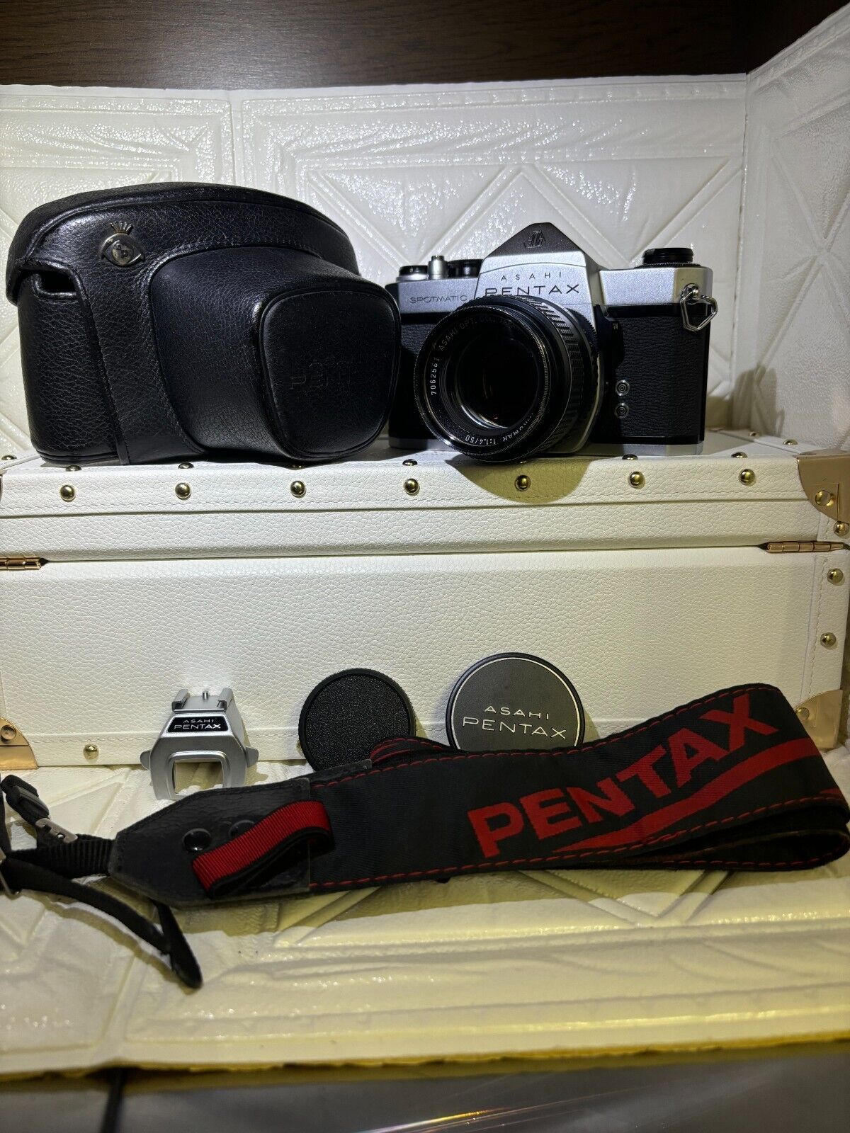 EXC+++++ in Case 》 Pentax SP Silver SLR SMC Takumar 50mm f EXC+++++ in Case 》 Pentax SP Silver SLR SMC Takumar 50mm f