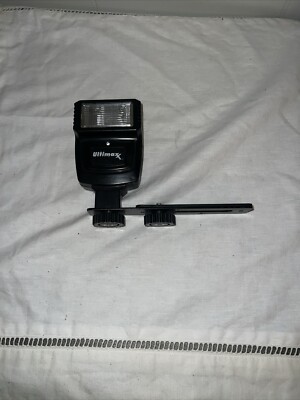 ULTIMAXX Digital Concepts Slave Flash For Digital SLR Cameras with Bracket