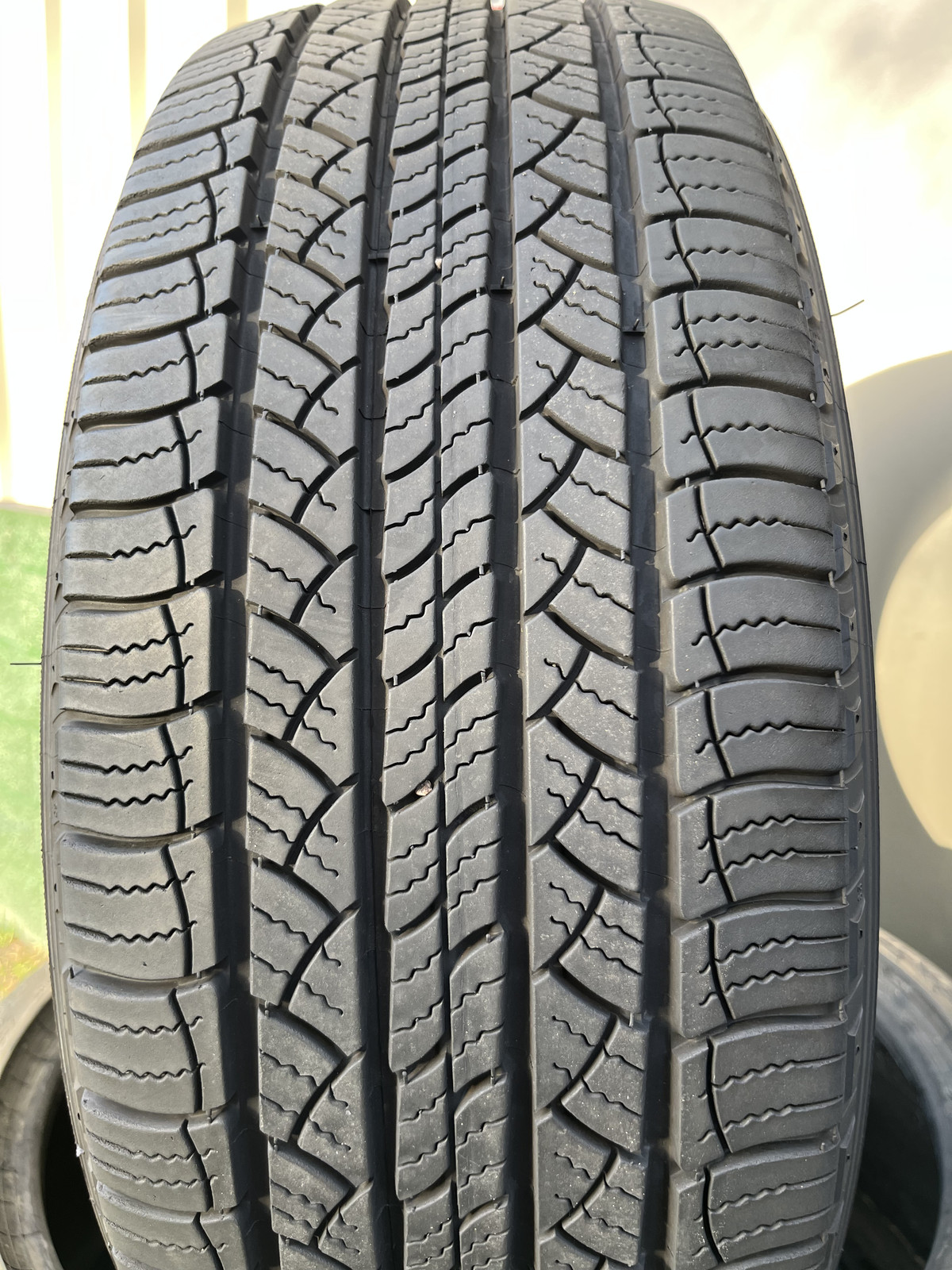 1 Tire Michelin Latitude Tour 245/60R18 105T DOT.0825 9.25/32