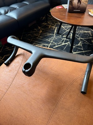 Roval Rapide Cockpit 110mm x 44 cm -6 Degree Integrated Bar/Stem SL8 Take off