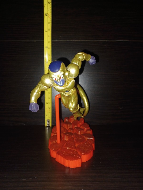 Figurine : Dbs / Golden Freezer 14 Cm - Neuf.