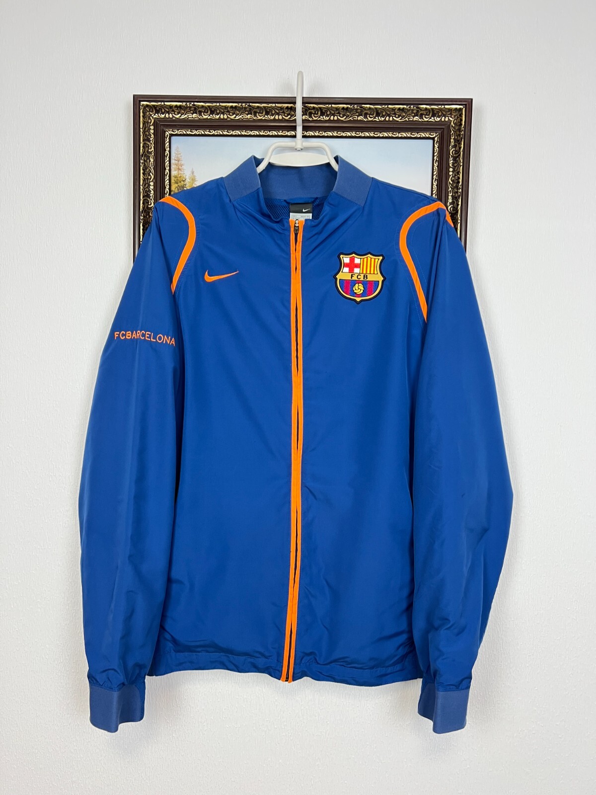 Nike FC Barcelona ウィンドブレーカー Lサイズ ネイビー Amazon.co.jp: NIKE ナイキ FC バルセロナ AWF サッカー