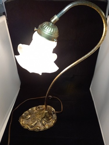 Vintage ART NOUVEAU Metal Gooseneck Lamp Water Lily Lotus