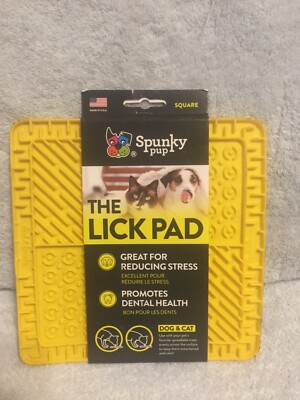 Pet dOG Cat Lick Pad By Spunky Pup Great For Dental Health & Reducing Stress