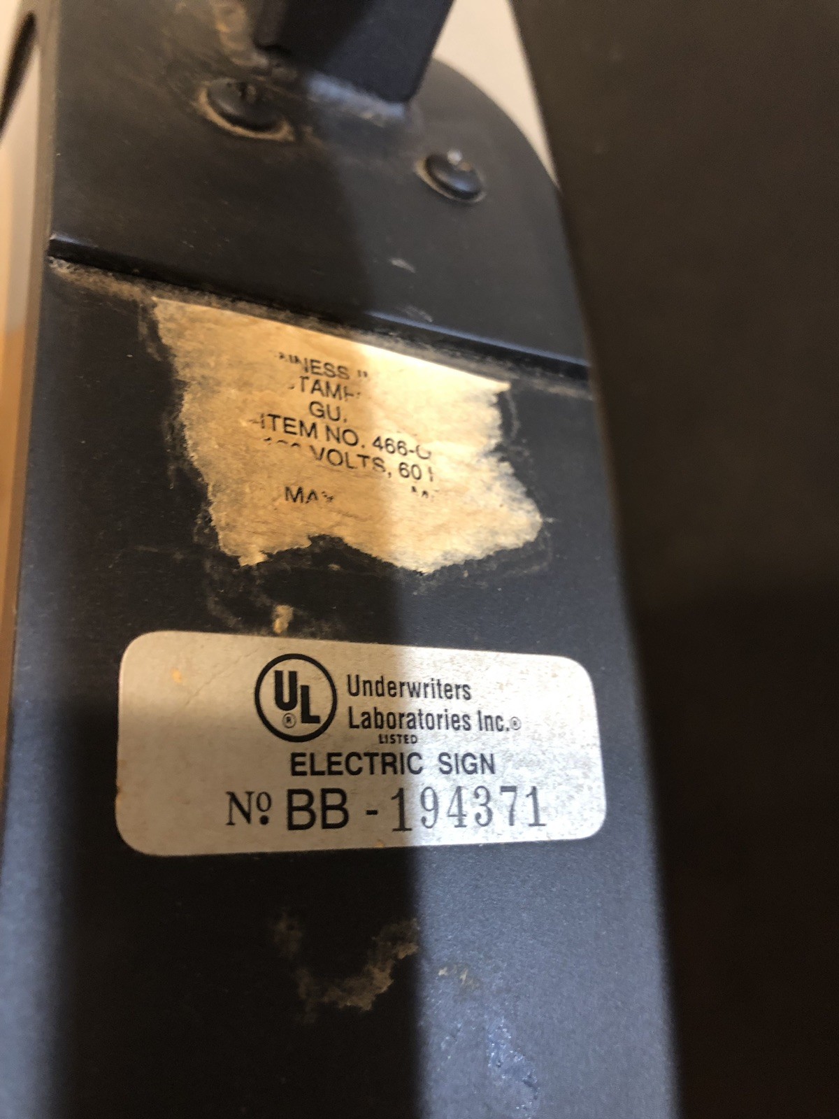 Guinness Pub Lighted Sign - Authentic Item - EUC!!