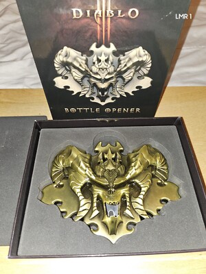 DIABLO III BOTTLE OPENER BLIZZARD  OFFICIAL MERCHANDISE