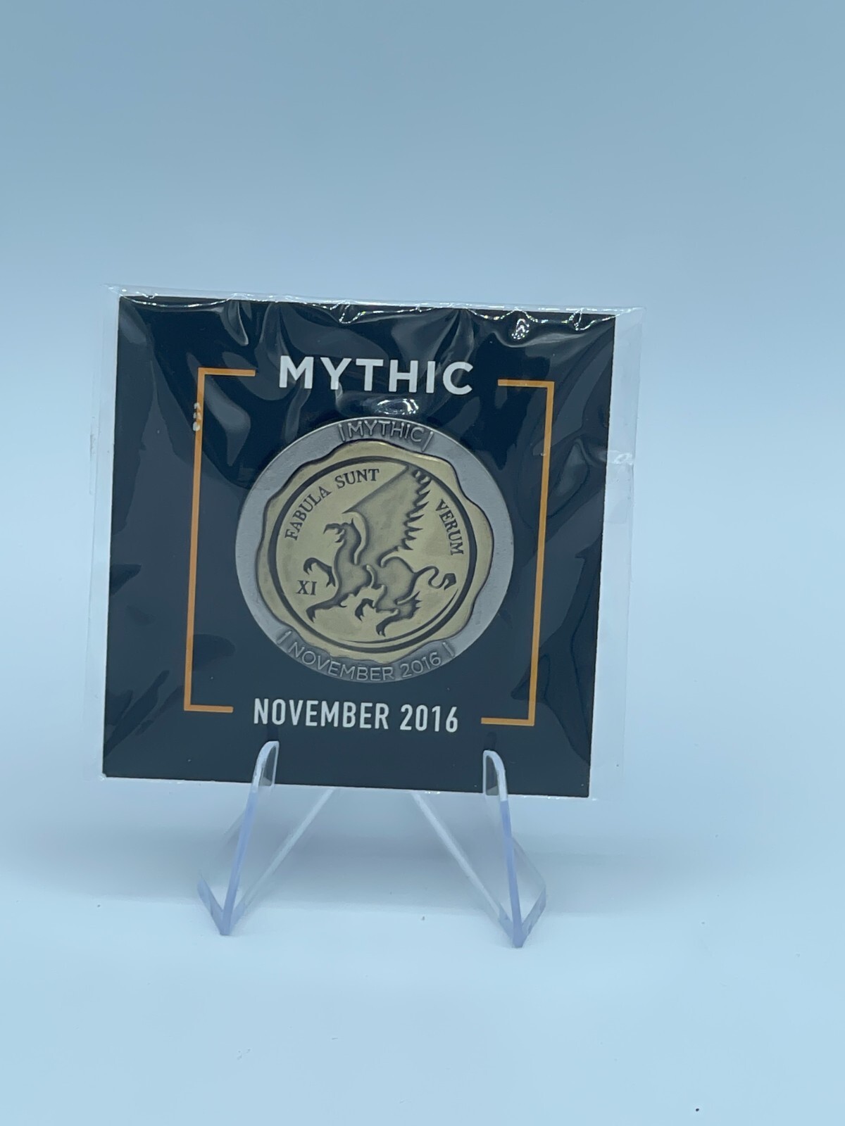 コレクション Loot Gaming November 2016 Mythic Theme Mythic November 2016 Loot Gaming Enamel Pin Sealed | eBay