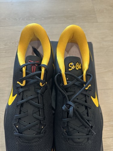 Pre-owned Kobe 8 Usc In Red