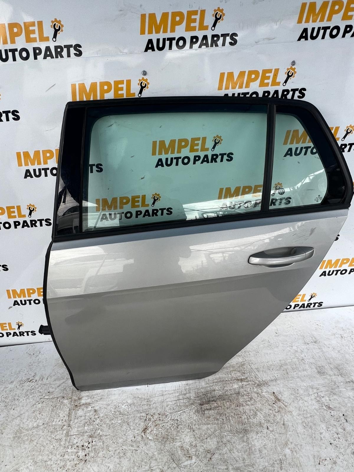 VOLKSWAGEN GOLF GEN 7 12/2012-08/2020 LEFT REAR DOOR SILVER HATCH - thumbnail 6