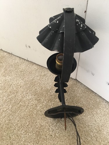 Vintage Black Metal Wall Sconce Medieval Look ?
