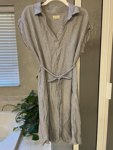 NWOT Thread & Supply White Gray Striped Linen Shirt Dress