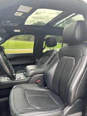 image 4 of interior