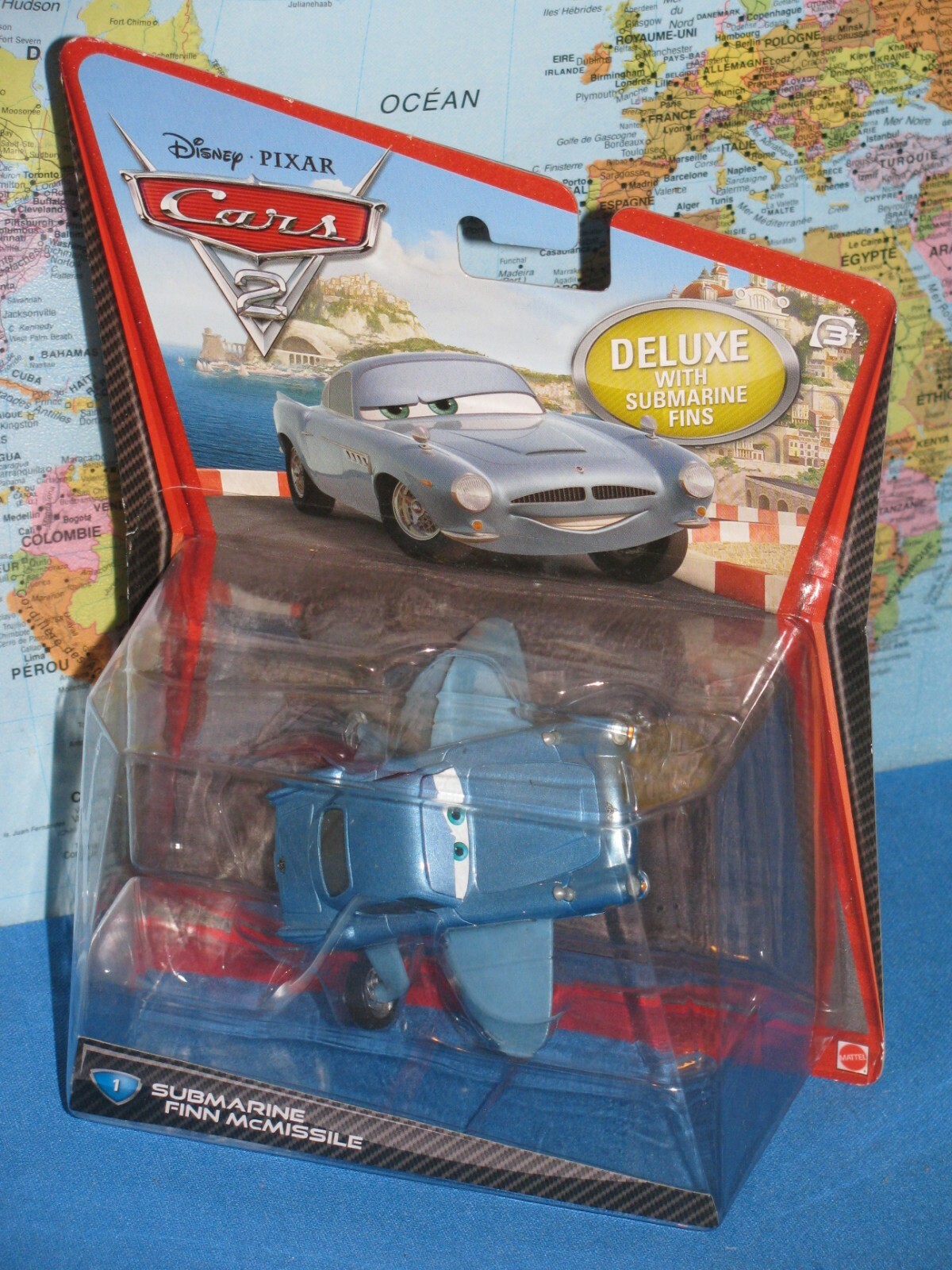 カーズ　マテル　submarine FINN MCMISSILE DELUXE Disney Pixar Cars 2 Deluxe Submarine Finn McMissile - HTF