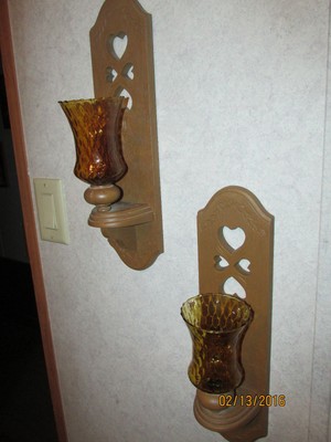 4-Pc. Burwood Candle Sconce-2766 Faux Wood Resin With Gold Votives