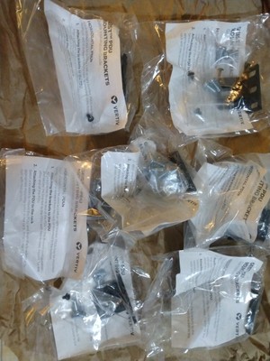 Vertiv Geist PDU Vertical Mount Mounting Brackets W Screws Sealed 7938 brand new