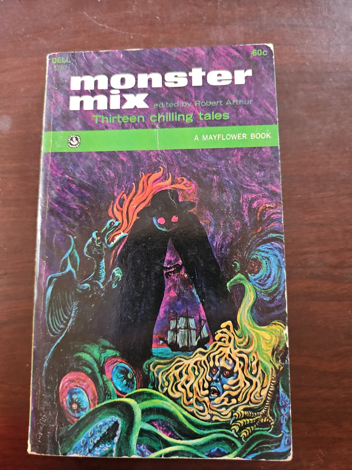 洋書 Manlike Monsters on Trial by Halpin 洋書 Manlike Monsters on Trial by Halpin Amazon.com: Manlike