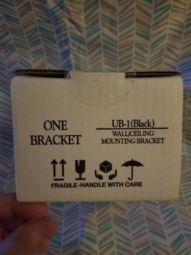 One Bose UB-1 (Black) Wall/Ceiling Mounting Bracket Kit For Bose Speaker
