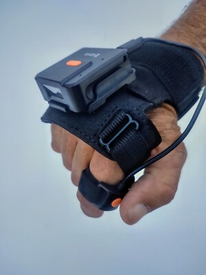 Eyoyo EY-027L Wearable Bluetooth Barcode Scanner Finger Trigger C type USB 1D