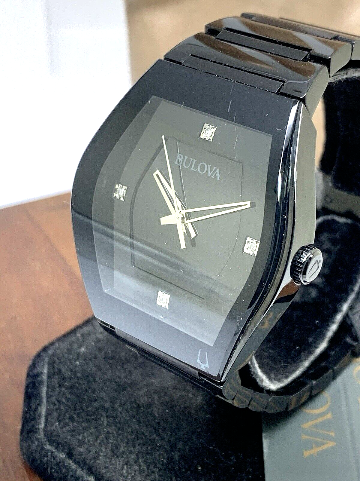 1977 Bulova Swiss Made Mechanical Wrist Watch – Ticktock Guru