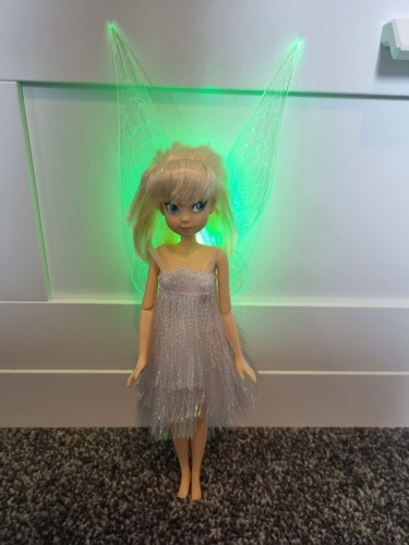 La Vision Tinker Bell、L'yse:nore V系 Tinker Bell | The Last Light | Disney Junior UK - YouTube