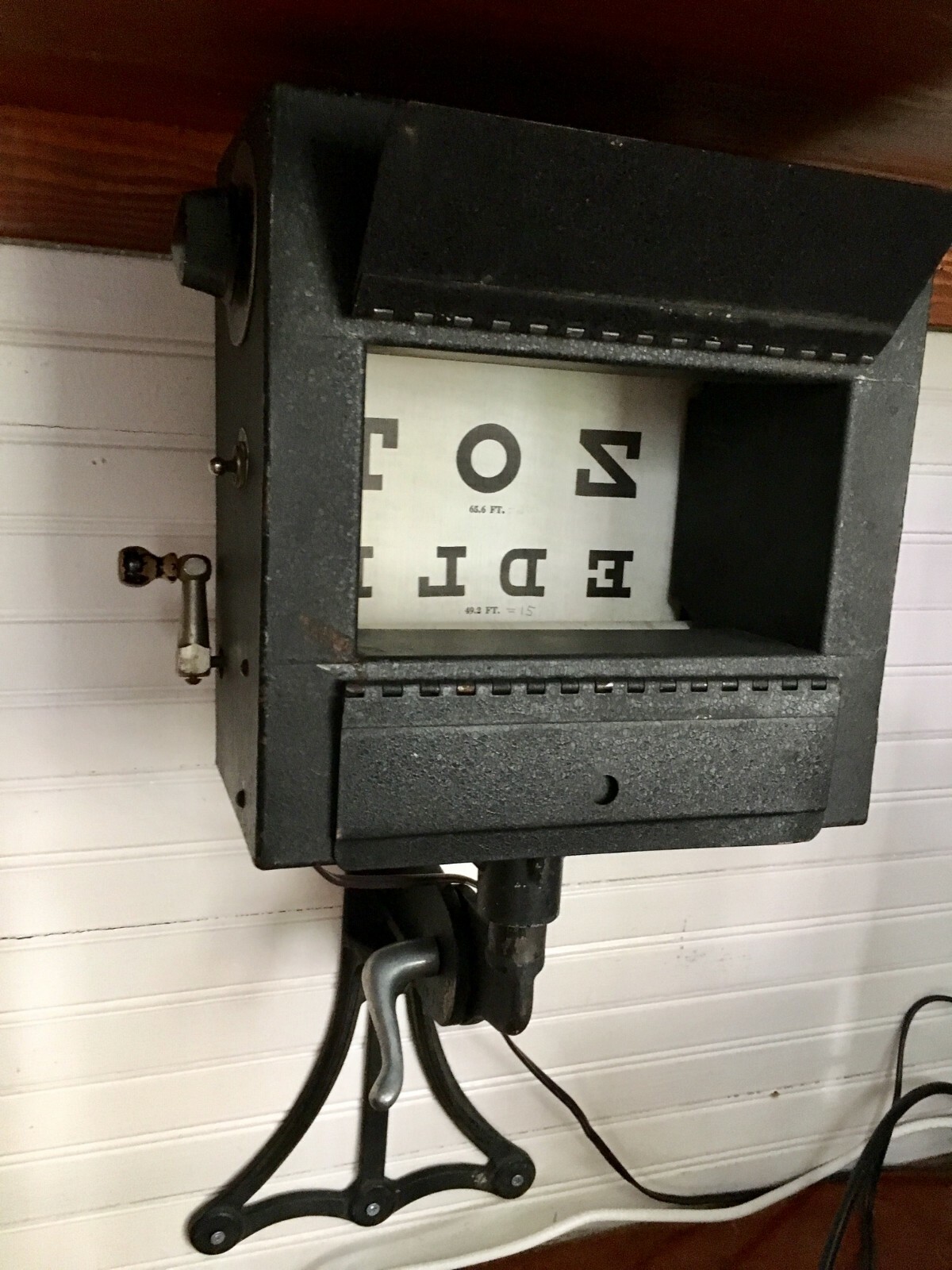 Medical Antique Optometrist Eye Test Equipment, Beck Lee Corporation.