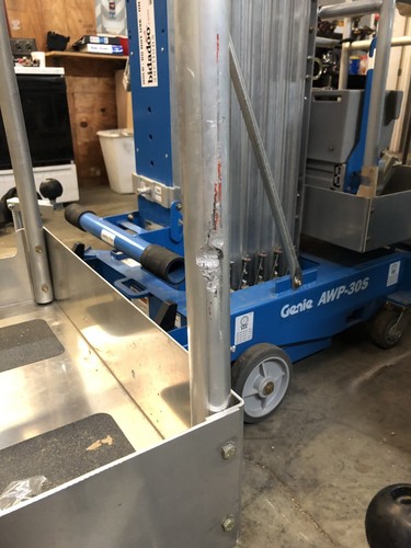 2017 GENIE AWP-25S DC POWERED VERTICAL MAST ONE MAN SCISSOR JLG AWP LIFT