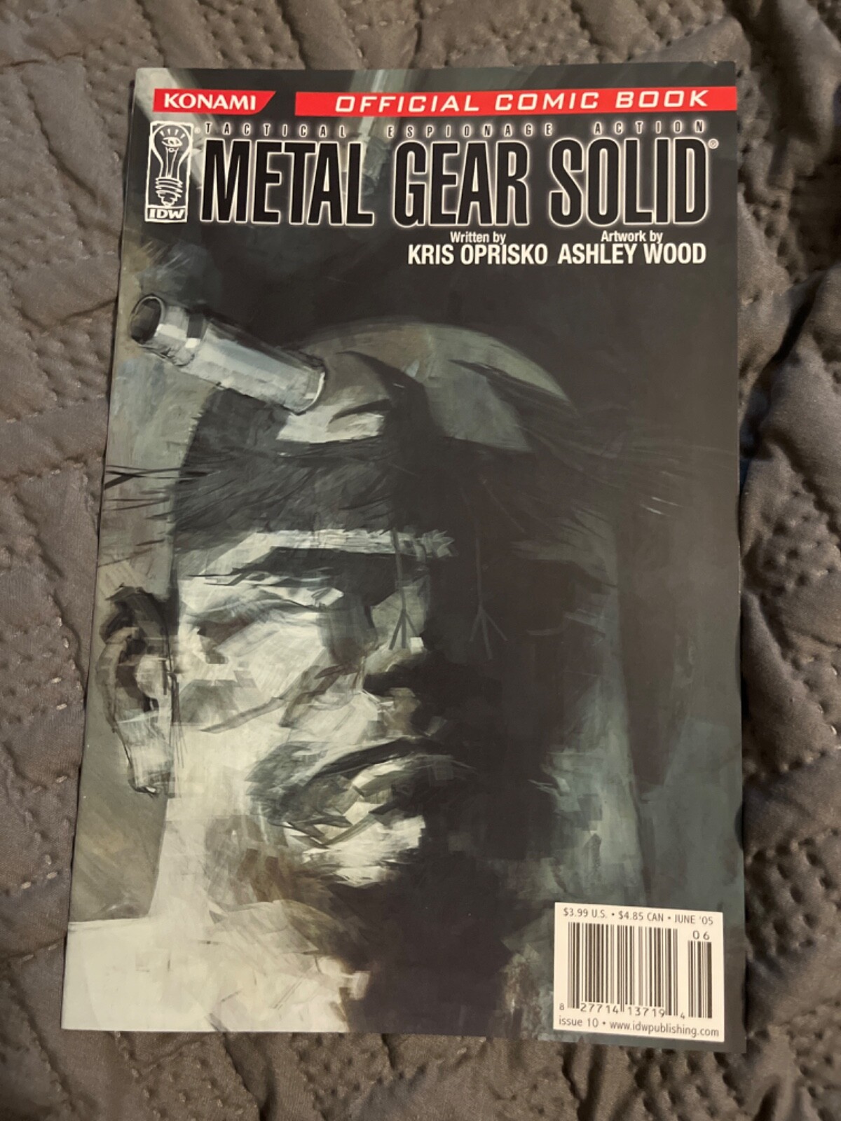 METAL GEAR SOLID #10 (2005) ASHLEY WOOD ART - 9.4 NEAR MINT