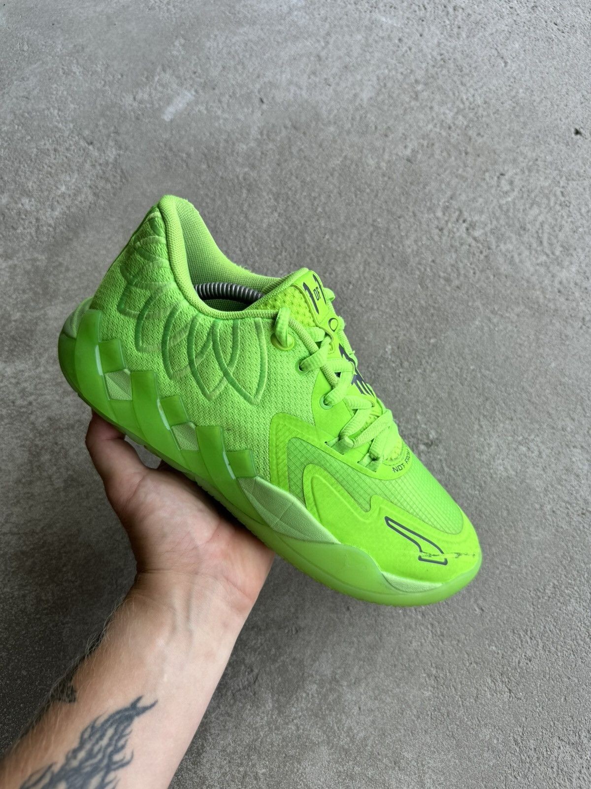 PUMA ラメロボール MB1 Lo “Green Gecko”日本未発売モデル PUMA MB.01 MB1 Lo Green Gecko Volt LaMelo Ball Low NBA Men's