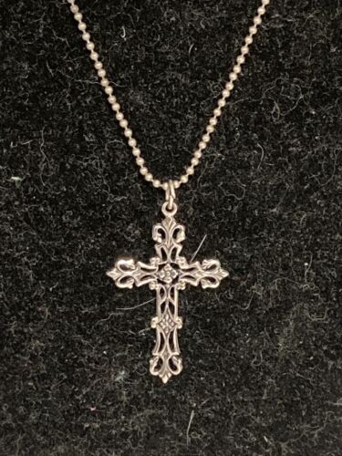 925 Sterling Silver Pierced Tk Signed Cross Pendant 5.6g 1.5 925 Sterling Silver Pierced Tk Signed Cross Pendant 5.6g 1.5