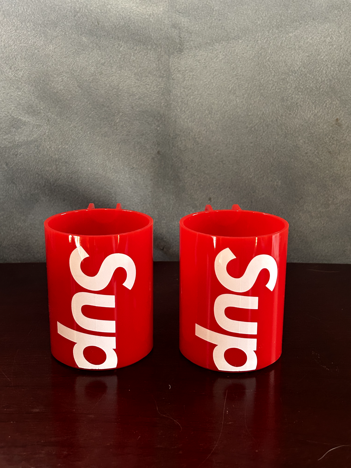 Supreme - Supreme®/Heller Mugs (Set of 2) $_57.PNG?set_id=880000500F