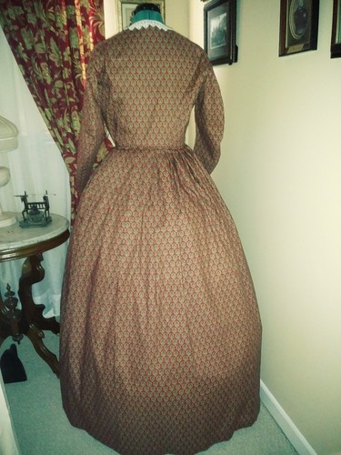 Civil War Reenactment Day  Dress Size 26 Red with Black Design
