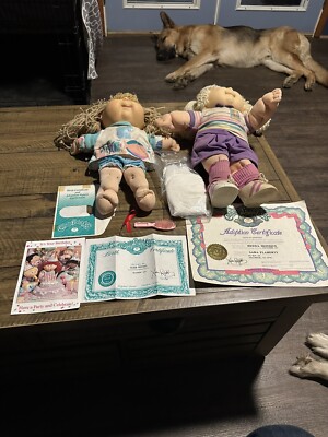 Lot Of 2 Vintage Cabbage Patch Kids 1990 Jedda Monique With Paperwork