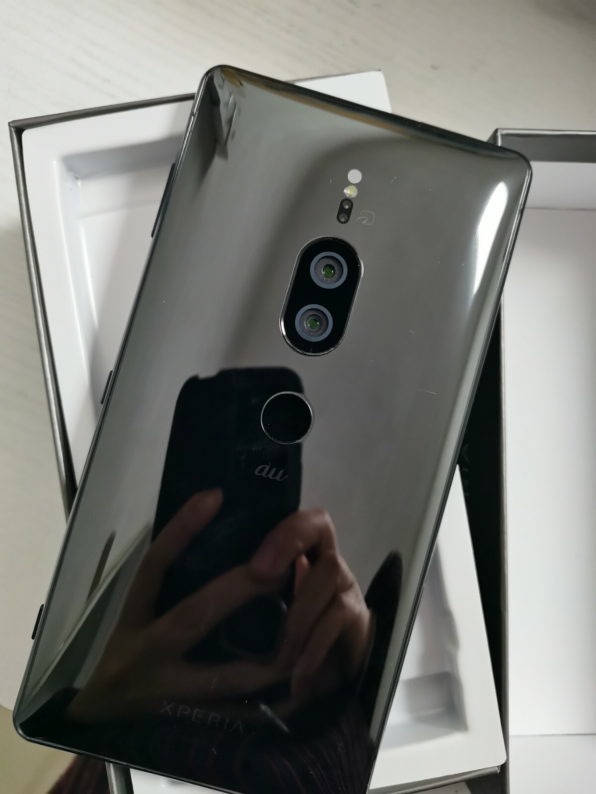 ◇033 au Xperia XZ2 Premium SOV38（Sony Xperia XZ2 Premium