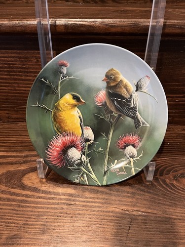 1987 Knowles China Collector Plate The Goldfinch Kevin Daniel Your Garden CoA