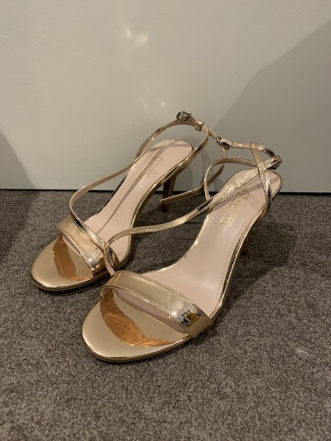 rose gold heels size 9