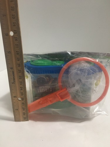 Backyard Bug Catching Kit Includes Bucket, Magnifying Glass, Net & Tweezers New