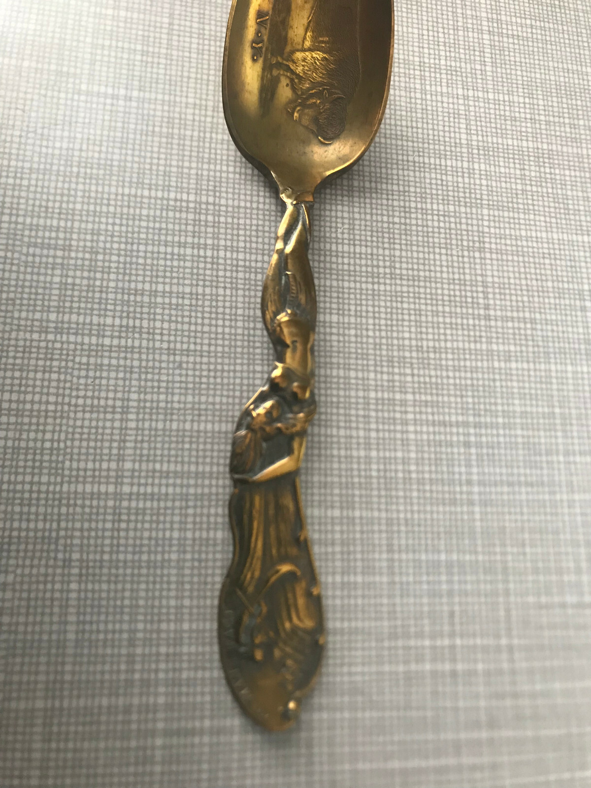 ANTIQUE SILVERPLATE SOUVENIR SPOON RED MANS FACT NIAGARA FALLS NY BUFFALO CANOE