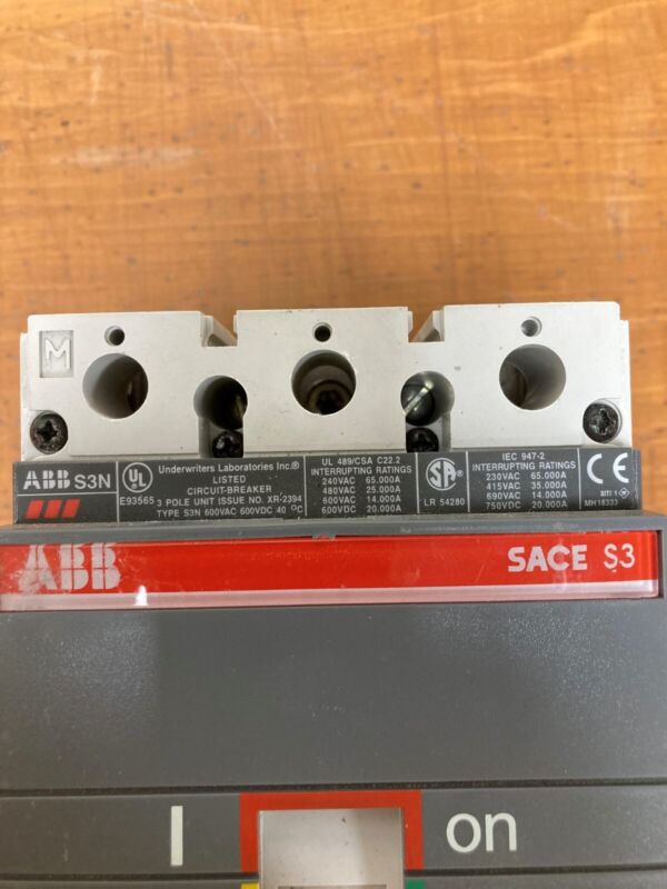 ABB SACE3 S3N Circuit Breaker, 30 Amp, 600 Volt, 3 Pole Unit