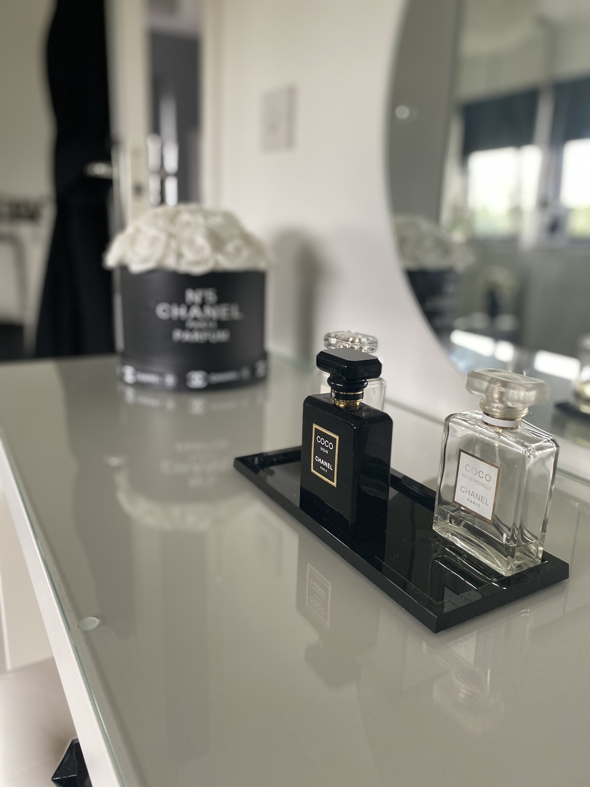 Hotel Complimentary Bathroom Presentation Tray in Black for Toiletries