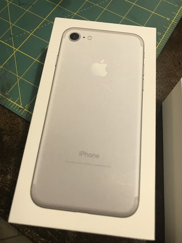 Apple iPhone 7 - 128GB - Silver (Verizon) Cell Phone Mobile Unlocked Mic Issue