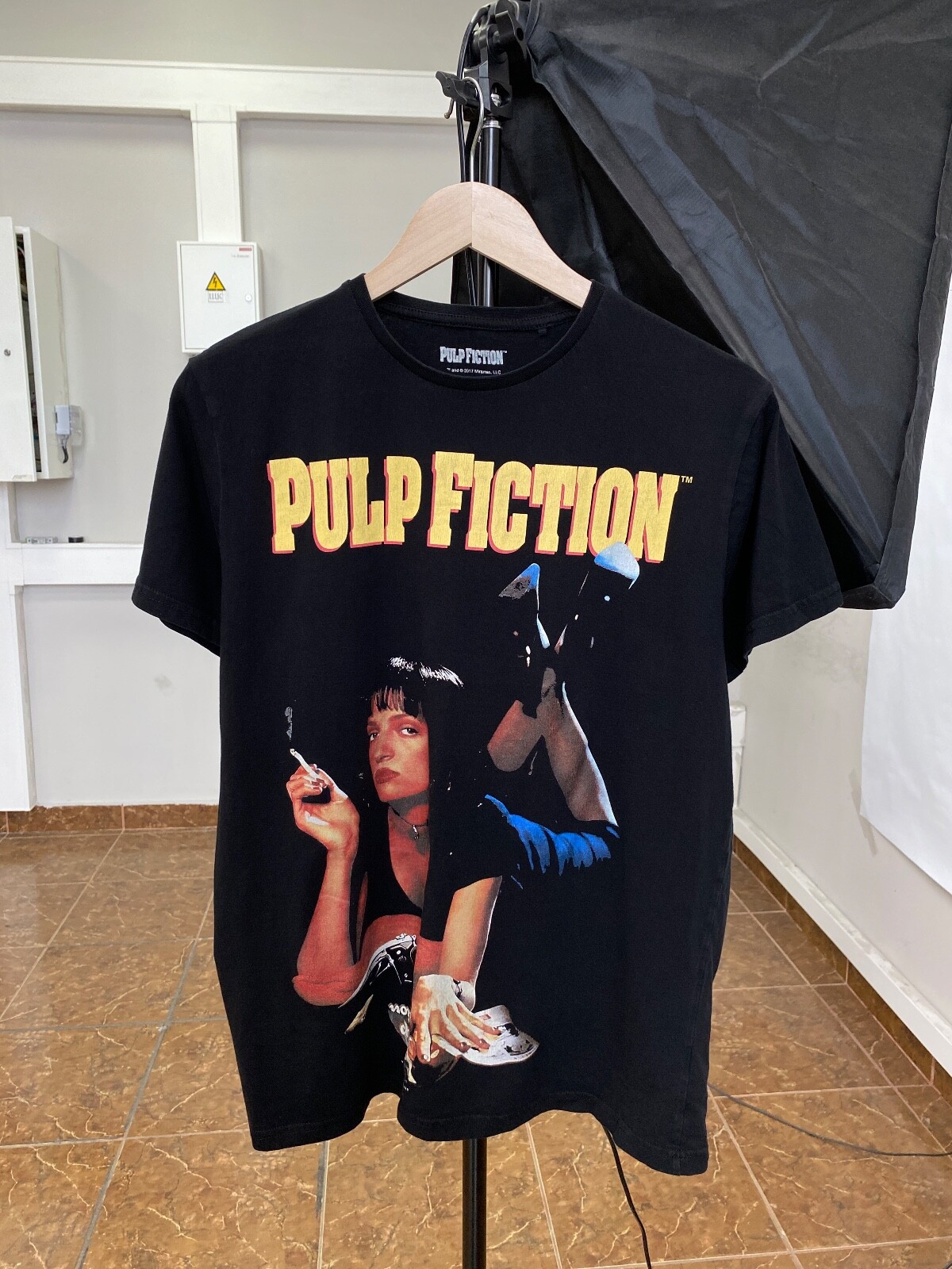 ヴィンテージ TEE PULP FICTION TOY TEE Vintage Pulp Fiction Smoking Thurman Quentin Tarantino Tee