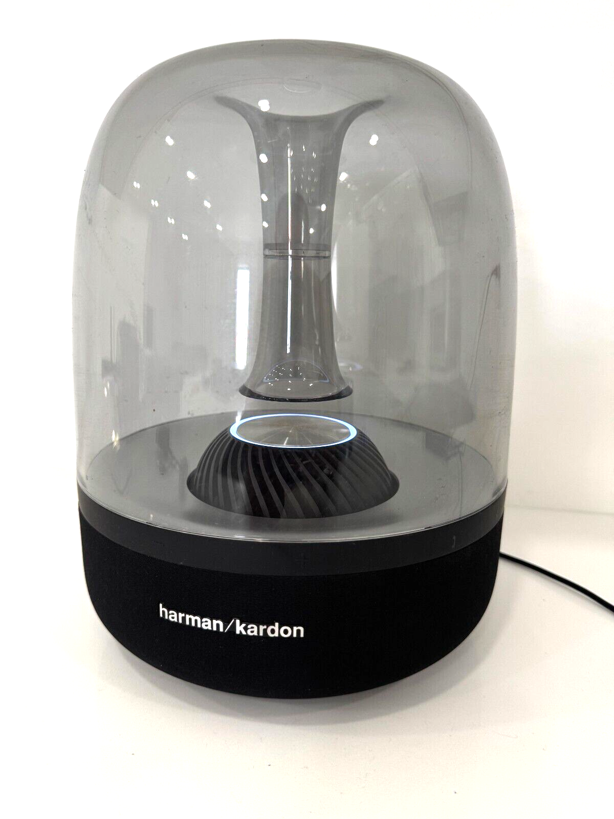 Harman Kardon Aura Studio 1 Bluetooth AirPlay WiFi Speaker